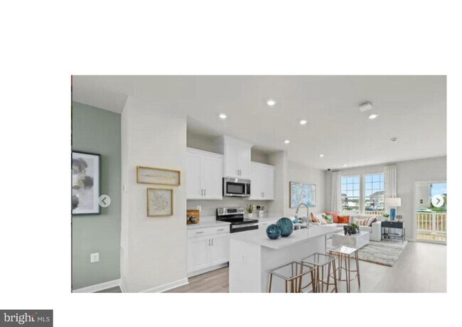 Foto del edificio - 10 Coolidge Ave