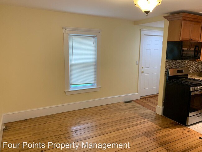 Building Photo - 3 br, 1 bath House - 30 Maple Ave