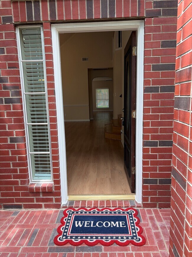 Foto del edificio - 1138 Evandale Ln