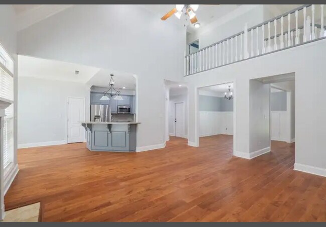 Foto del edificio - 5372 Myrick Cir