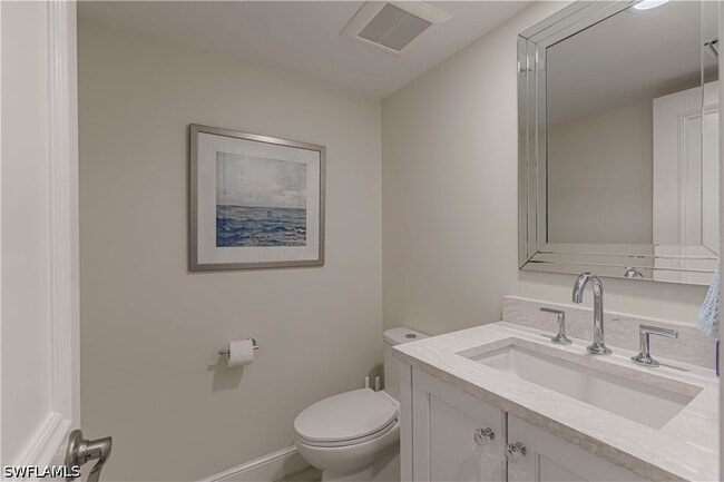Building Photo - 833 Meadowland Dr