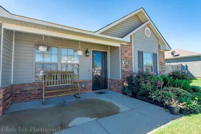 Foto del edificio - 3 Bedroom 2 Bath Home Near Wal Mart HQ!