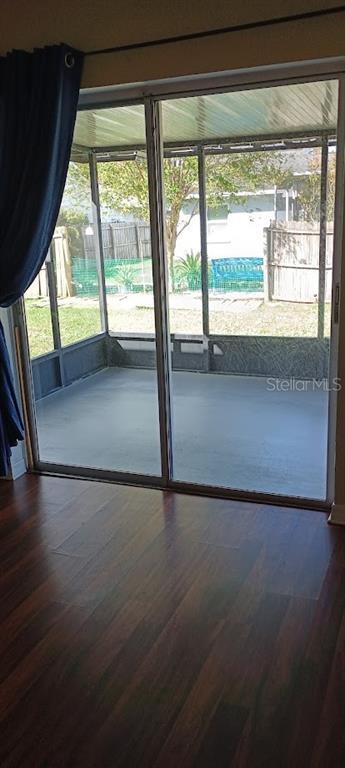 Foto del edificio - 3133 Dole St