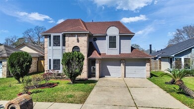 Building Photo - 10919 Pigeonwood Dr