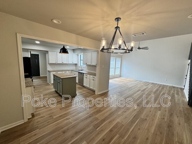Building Photo - 4210 Waterwood Dr