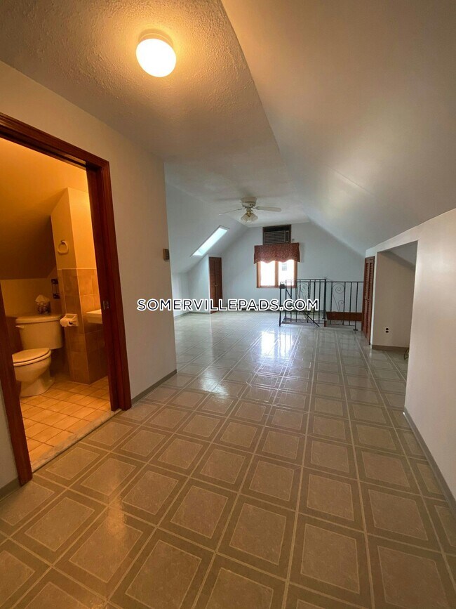 Foto del edificio - 146 W Adams St