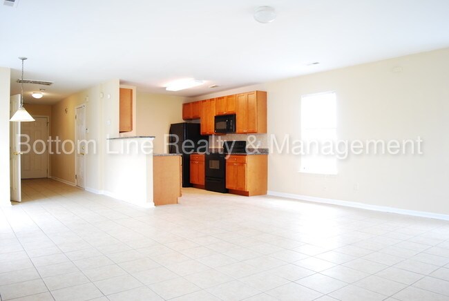 Building Photo - ***Applications Pending***