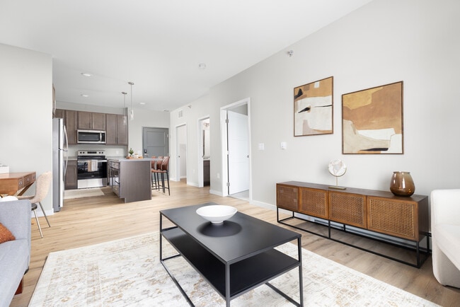 Building Photo - The Emery at Southmoor