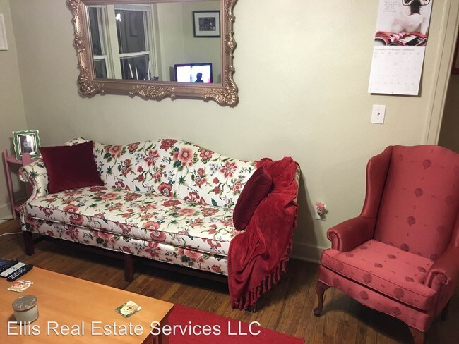 Foto del edificio - 720 W 37th St