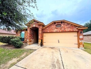 Building Photo - 6908 Golden Oak Ln