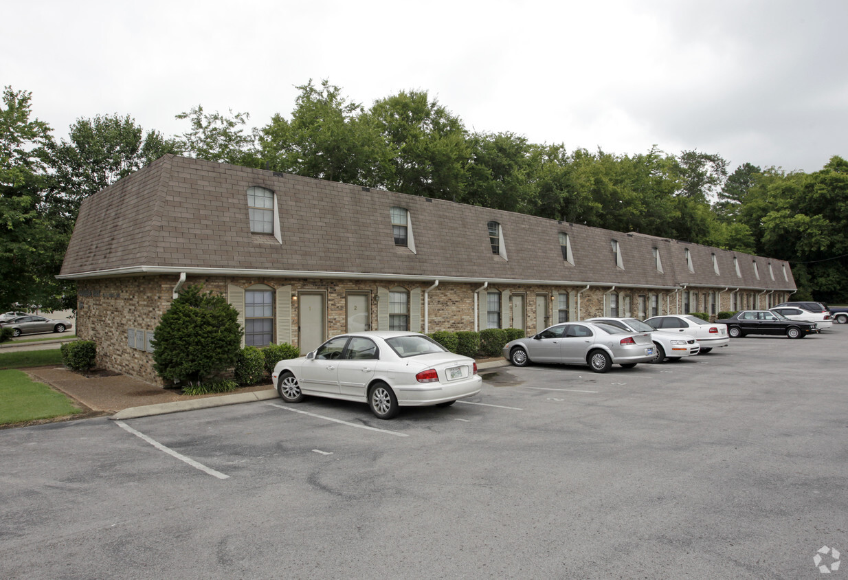 Foto principal - College Park Town House Apartments