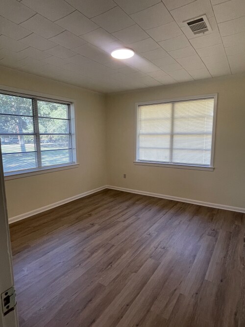 Foto del edificio - 824 N Anita Ave