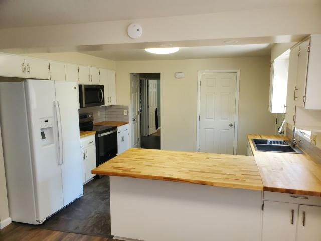 Foto del edificio - 3 bedroom in Billings MT 59102