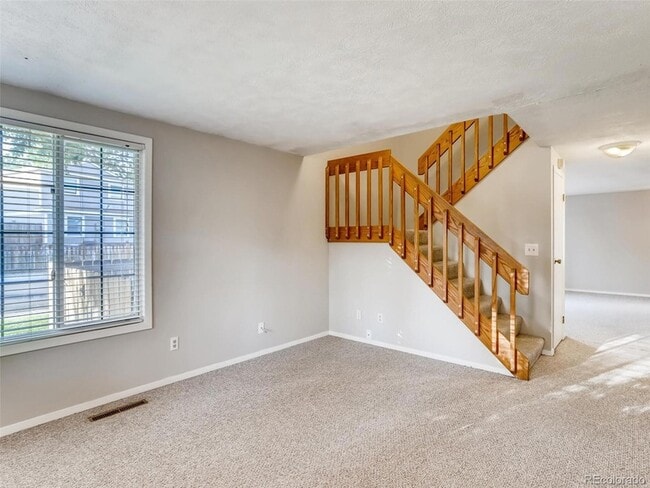 Building Photo - 9298 Gray Ct