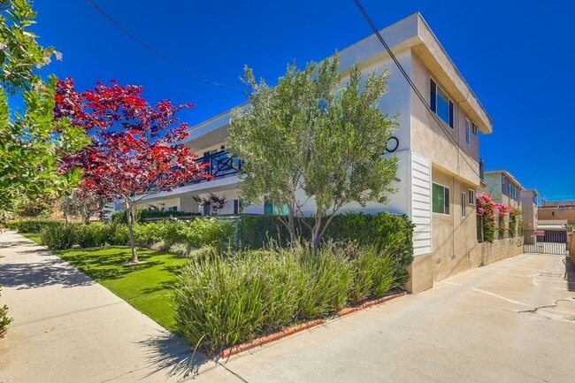 Building Photo - 920 Enterprise Ave