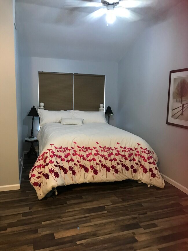 Foto del edificio - 2758 Seastrand Ln