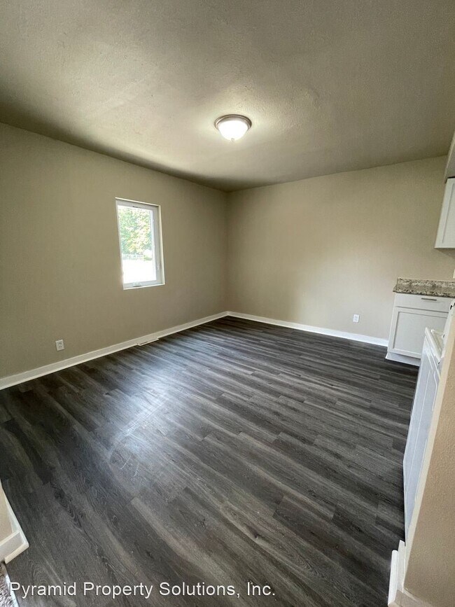 Building Photo - 3 br, 1.5 bath House - 1629 48th St