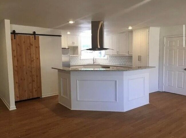 Building Photo - 4914 17th Pl