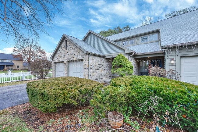 Foto del edificio - 5246 Brynwood Dr