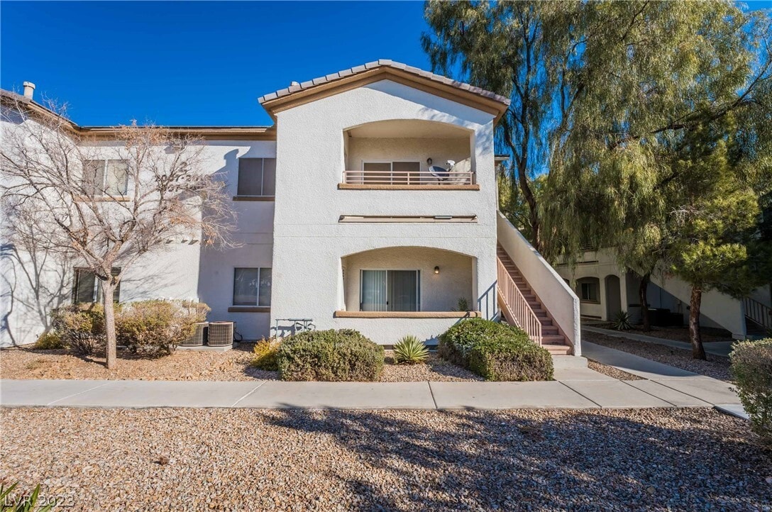Primary Photo - 5655 E SAHARA Ave