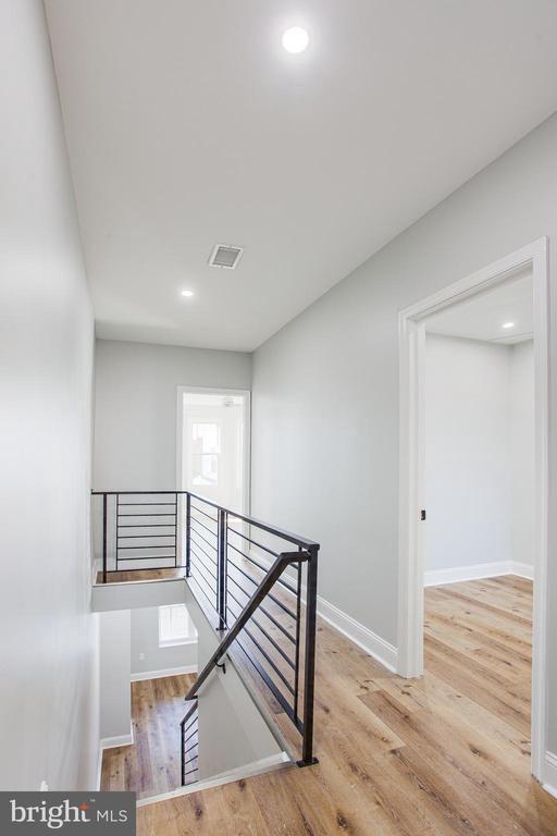 Foto del edificio - 1443 S Allison St