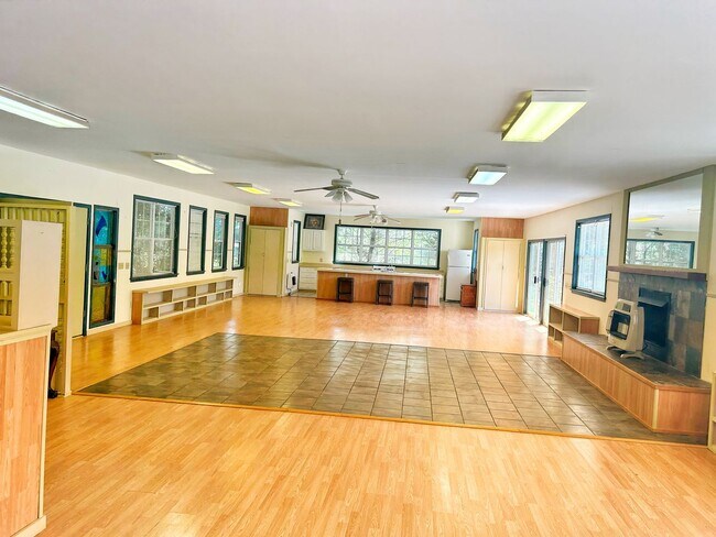 Foto del edificio - One Bedroom Studio