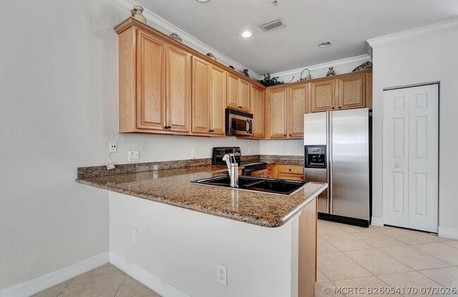 Building Photo - 133 Harbors Way