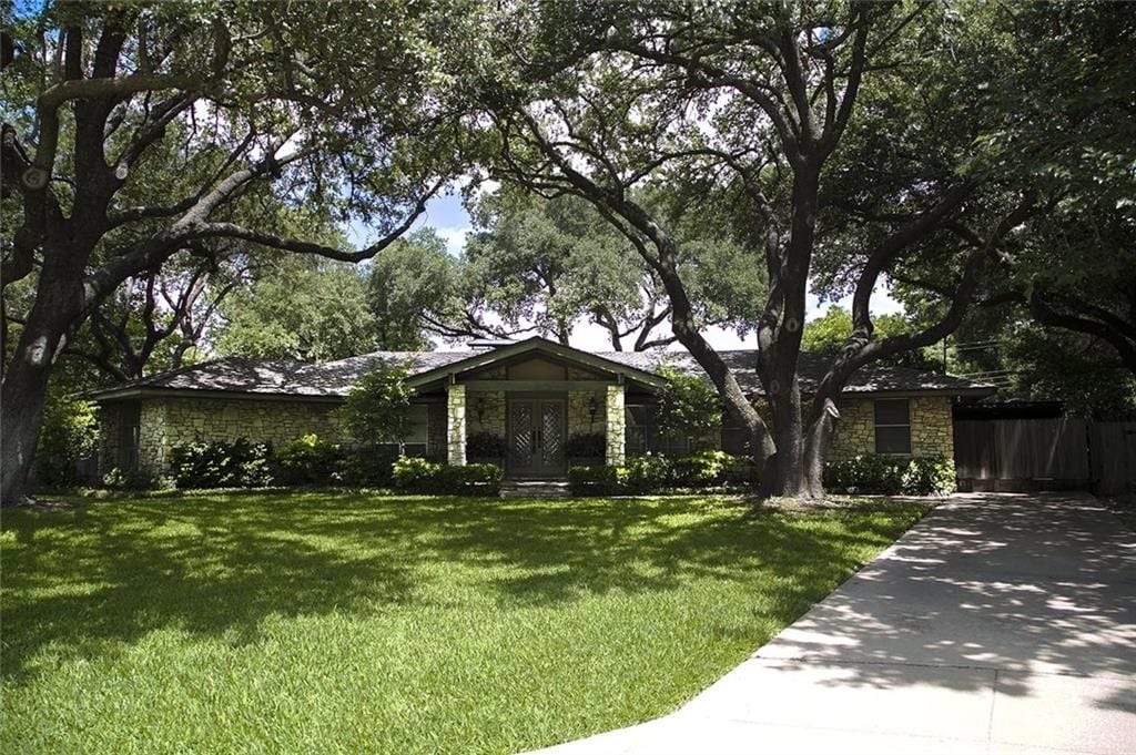 2916 Hartwood Dr, Fort Worth, TX 76109 House Rental in Fort Worth, TX