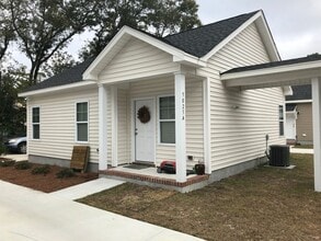 Building Photo - 5031 Peachtree Ave