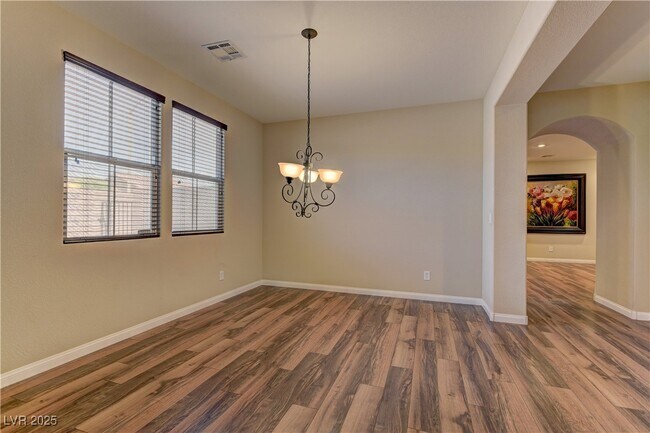 Building Photo - 9120 W Parkstone Ave