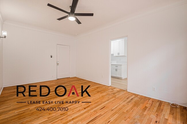 Foto del edificio - 660 Cochran Ave