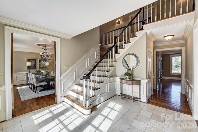 Building Photo - 5100 Piper Glen Dr