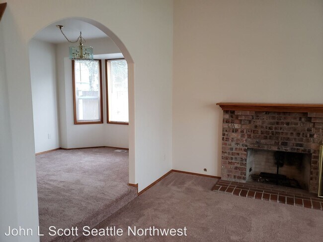 Building Photo - 31915 113th Pl SE