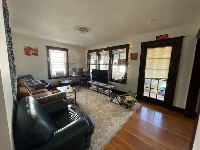 Building Photo - 72-1 Nonantum St