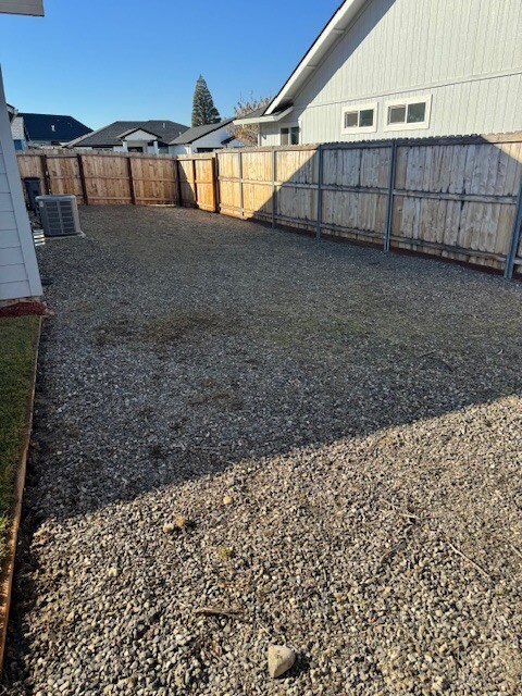 Foto del edificio - 1004 Brandon Way