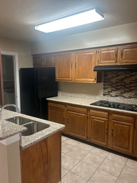Building Photo - 5326 Tullis Dr