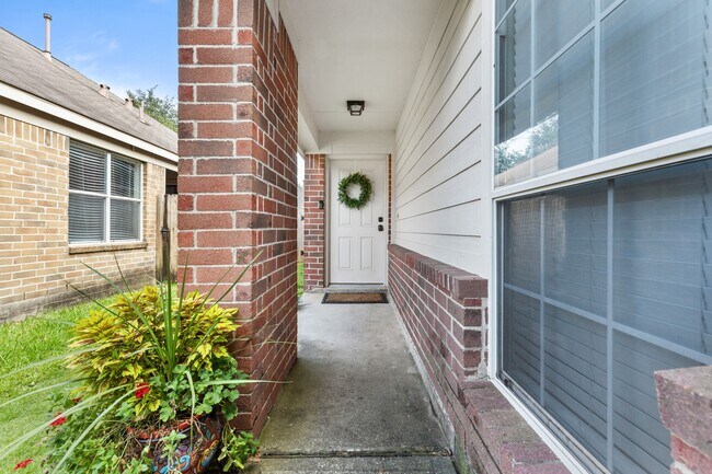 Building Photo - 2306 Urban Forest Ct