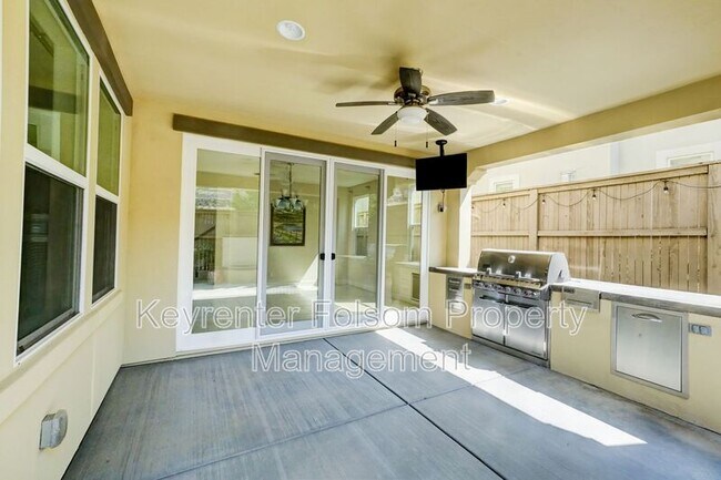 Foto del edificio - 3062 Beatty Dr