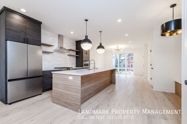 Foto del edificio - 1726 W Cullerton St