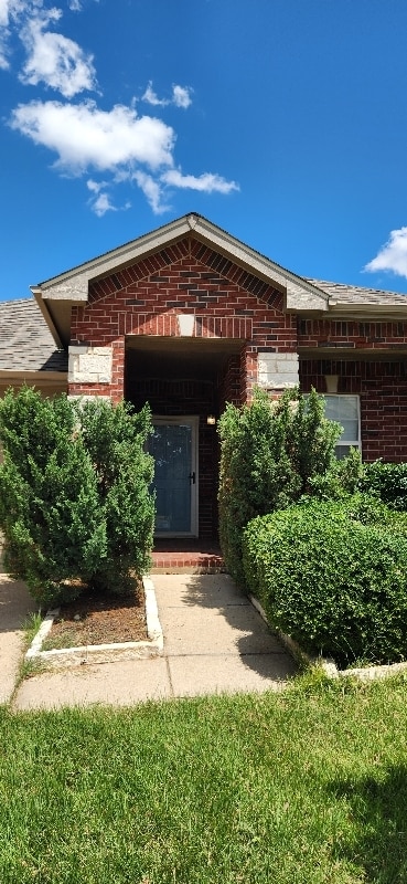 Building Photo - 2233 Cavalry Dr