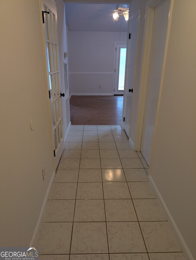 Foto del edificio - 165 Heritage Farm Ln