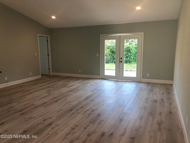 Foto del edificio - 105.5 Woodland Dr