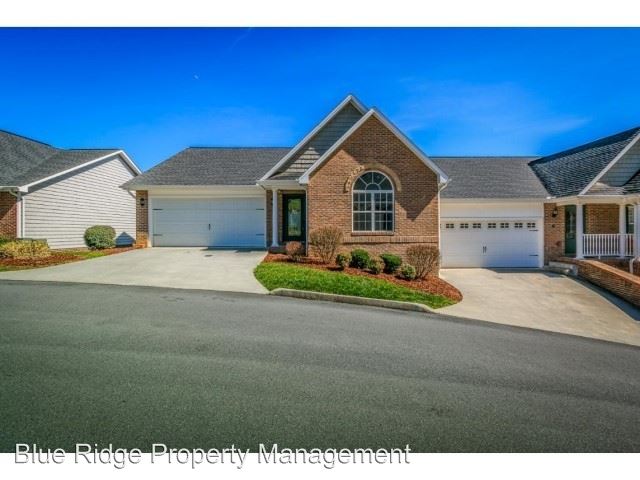 Foto principal - 148 Bridgewater Ct