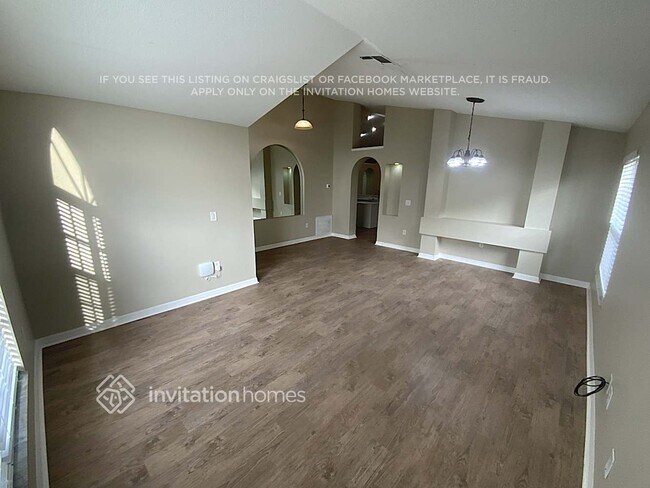 Foto del edificio - 4628 Eagle Peak Dr