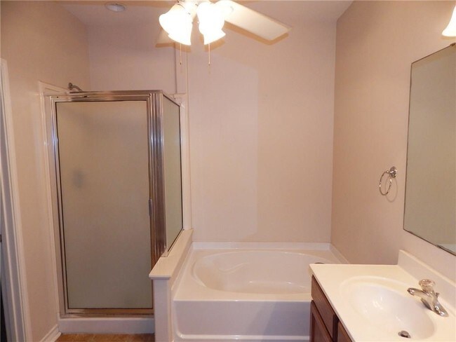 Building Photo - 7013 Tocken Ct