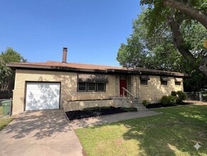 26 Letha Ct