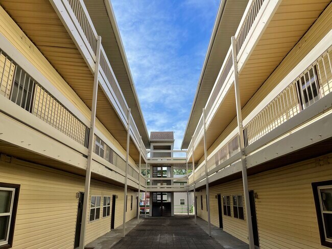 Foto del edificio - Royal Heights