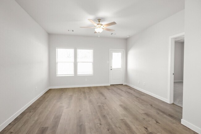 Foto del edificio - 20875 Wildbird Cherry Ln