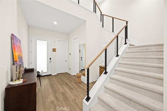 Foto del edificio - 478 Sycamore Dr