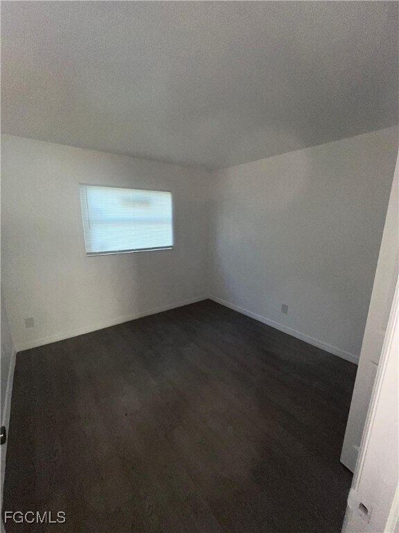 Building Photo - 1919 Lillie St